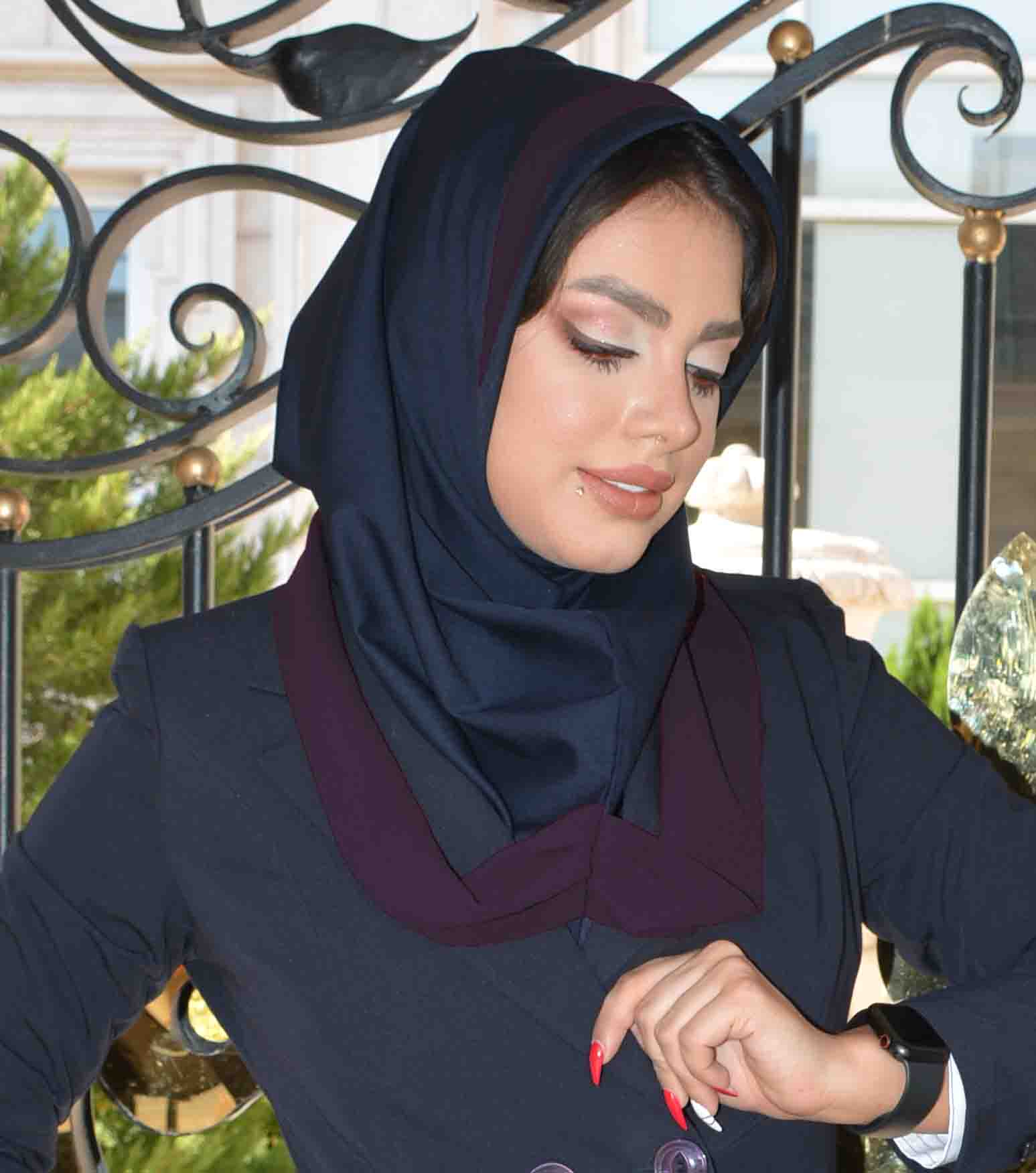 مقنعه شال دار بادمجونی کد ۱۲